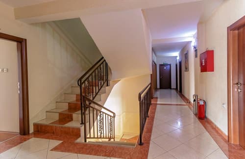 Holiday Hotel Podgorica, Lobby