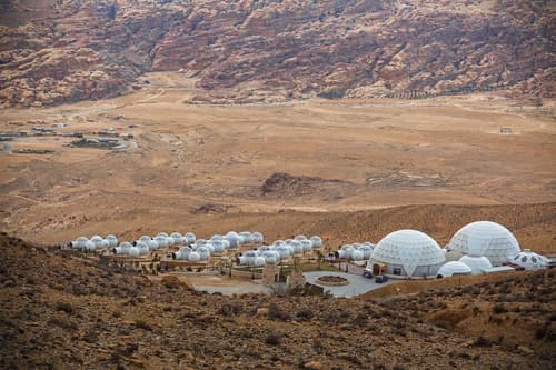 Petra Bubble Luxotel, General view
