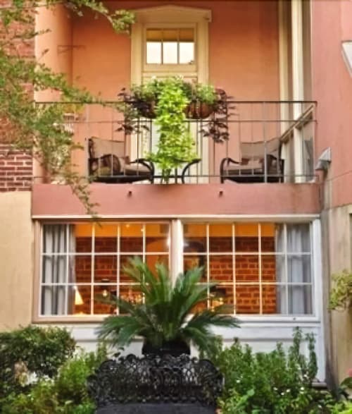 The Presidents Quarters Inn, General view