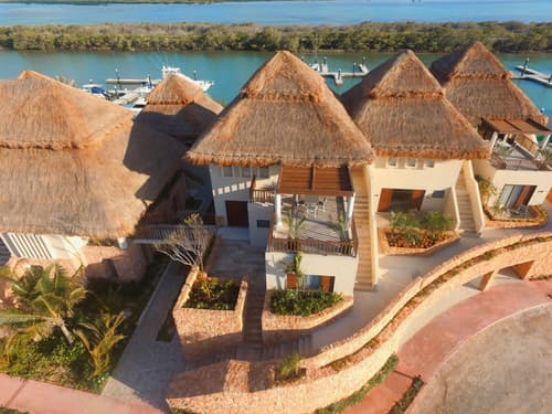 Grand Marina Hotel, General view