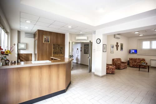 Istituto Piccole Ancelle Di Cristo Re, Lobby