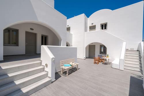 Casa Iphigenia, General view