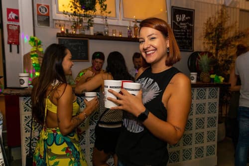 Stoke Beach House, Bar