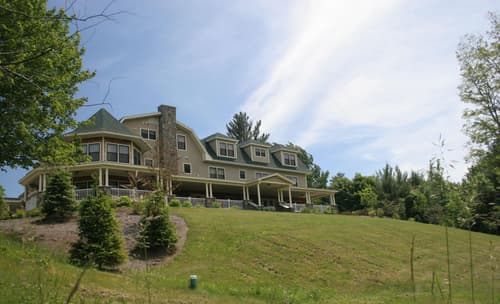 The Inn at Thorn Hill & Spa, General view