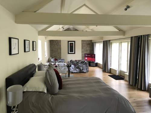 Hemples Lodge, General view