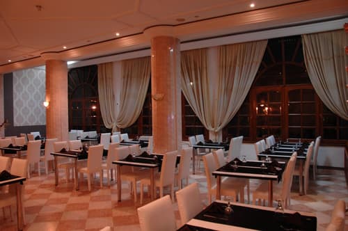 Le Chamonix, Restaurant