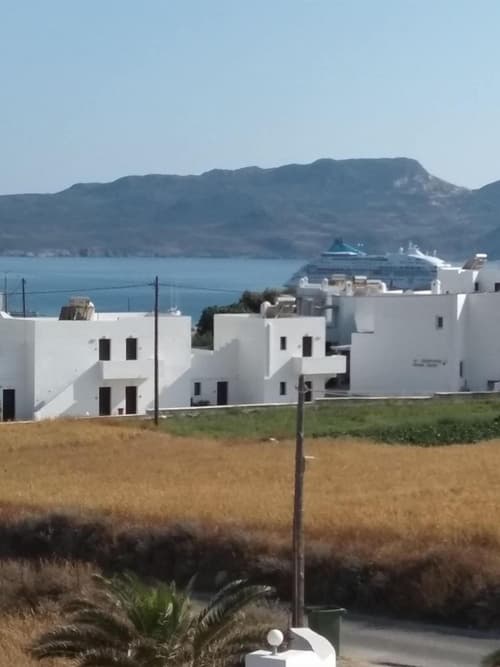 Antonis Rooms, General view