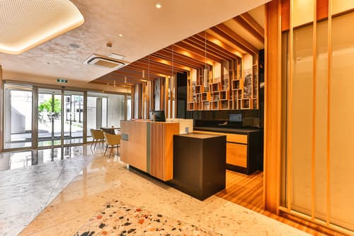 Carine Hotel Centar, Lobby