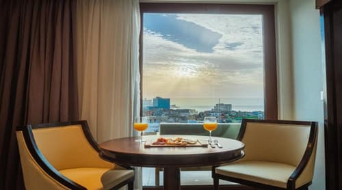 Mystique Regis Habana by Royalton, Room