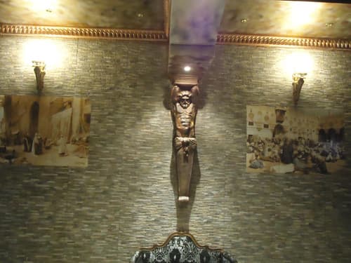 Freedom Hostel, Lobby