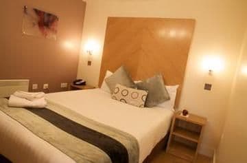 Aparthotel Roomzzz Leeds Citywest, 