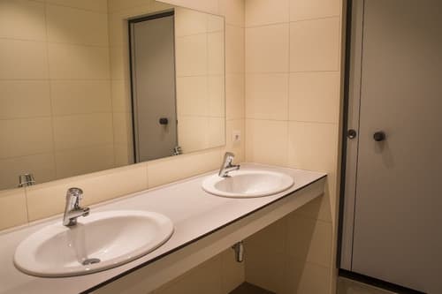 Génération Europe Youth Hostel, 