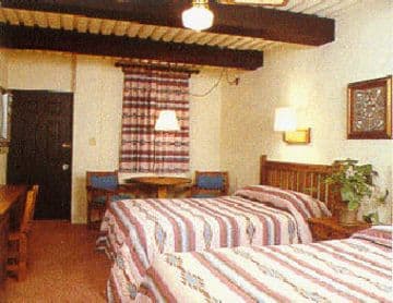 Sacred Canyon Lodge, 