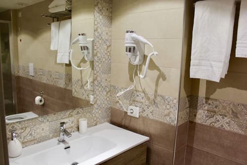 Central Station Garibaldi, 