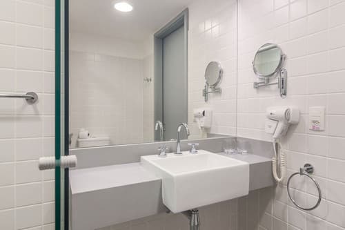 Selina Athens Theatrou, 