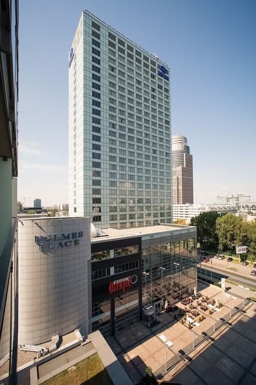 Platinum Towers Hotel Apartments, 