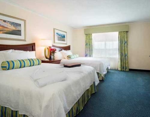 Embassy Suites By Hilton Brunswick, 