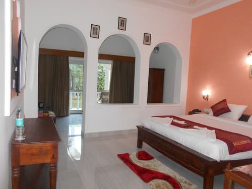 Hotel Isabel Palace, 