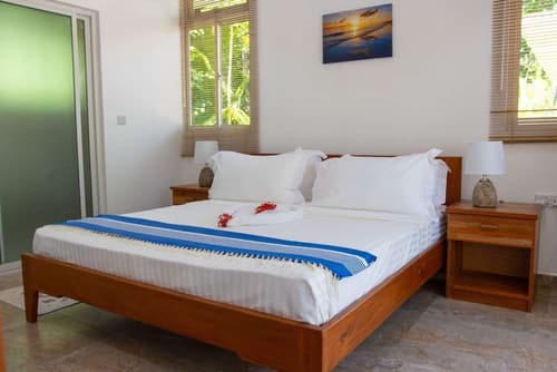 Macmillan's Holiday Villas, 