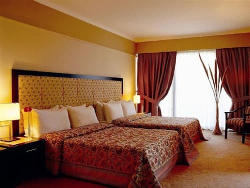 Amara Family Resort (formerly Saray Regency), 