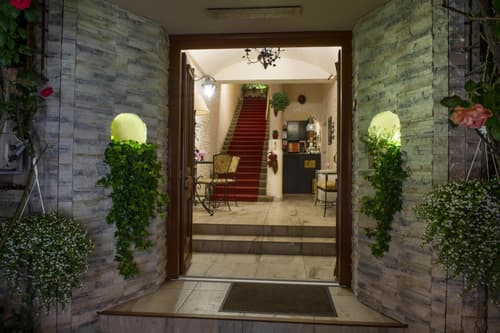 Hotel Romantik Eger, 