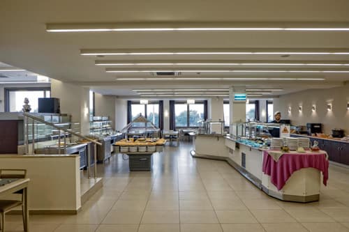 Lagomandra Hotel and Spa, 