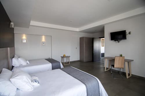 Maria Ines Hotel Suite, 