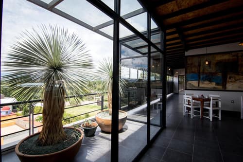 Maria Ines Hotel Suite, 