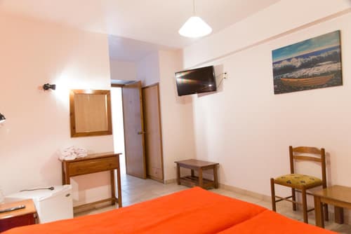Athina Hotel, 