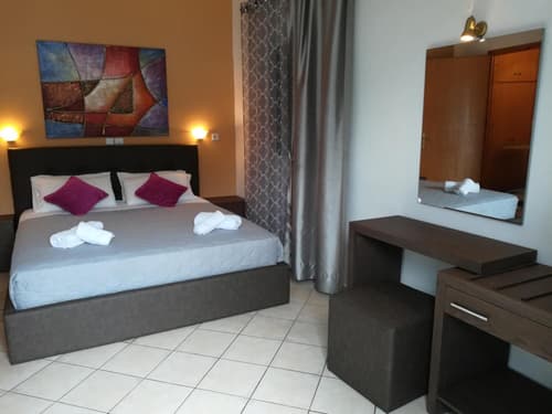 Stella 's Sea Front Apartments, 