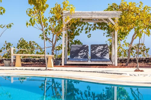 Santorini Mesotopos, 