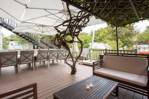 The Browns' Luxury Suites & Cottage, 