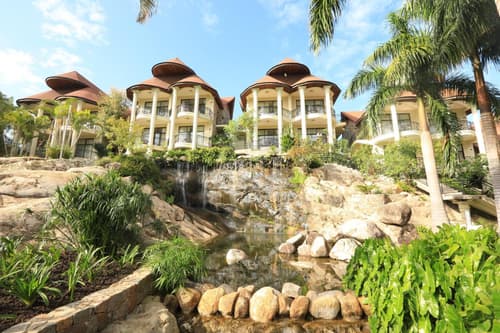 Malaika Beach Resort, 