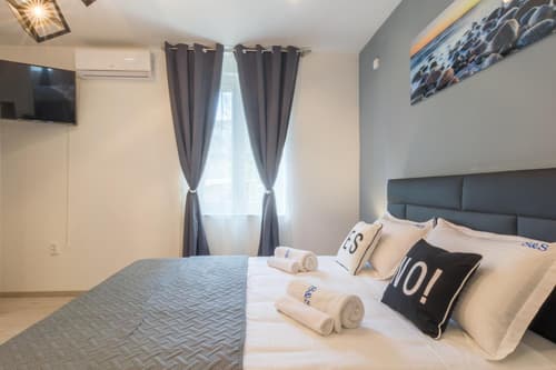 Rooms Sea & Sun with private parking, 
