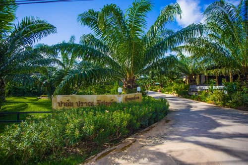 Palm Pran Resort, 