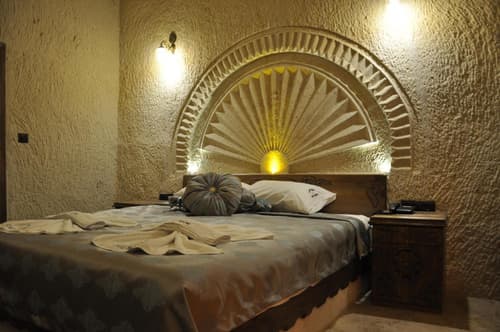 Çavuşin Cave House-Cappadocia, 