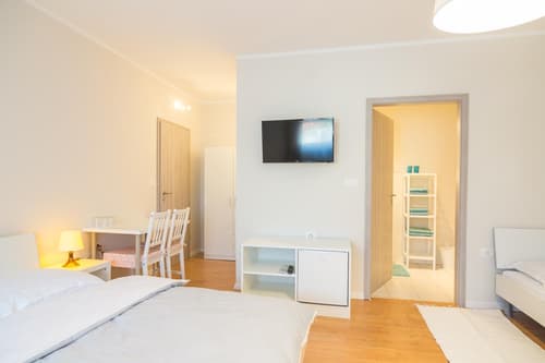 HOP HOUSE Garni Hotel, 