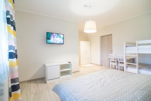 HOP HOUSE Garni Hotel, 