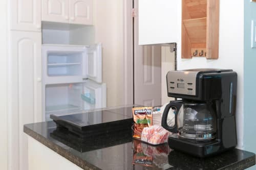 Castle Beach Club Apartments, 