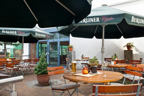 Good Morning + Berlin City East, 