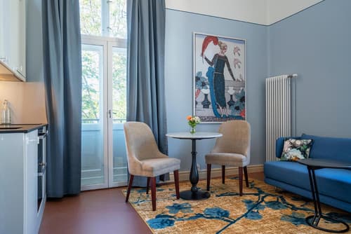 The Apartments Company - The Sweet, 