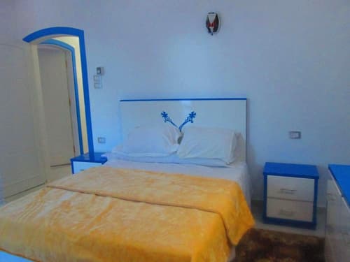 Moon Valley Apartments, 