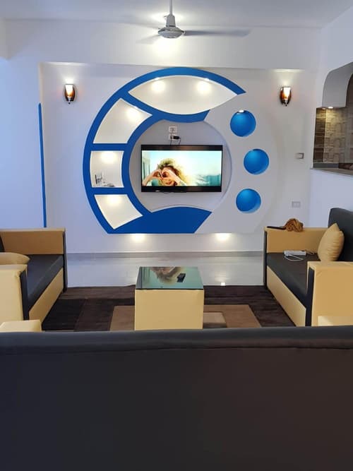 Moon Valley Apartments, 