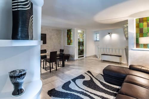 Black And White Suite, 