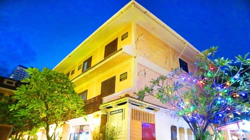 Aiyaree Place Hotel SHA PLUS, 