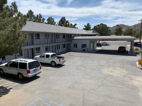 Exchange Club Motel, 