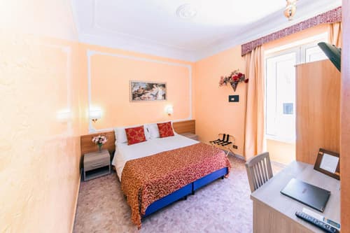 Downtown Accommodation, 