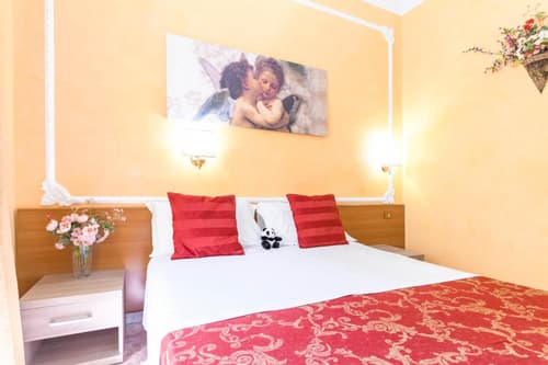 Downtown Accommodation, 