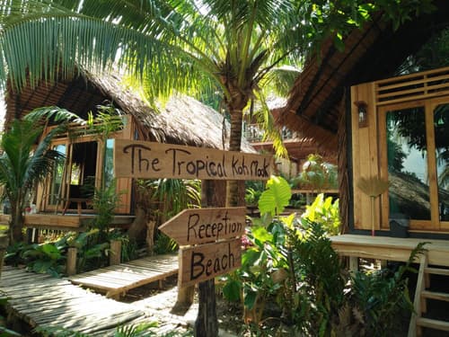 The Tropical Koh Mook, 