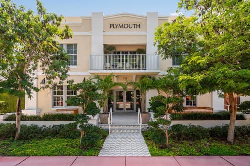 The Plymouth South Beach, 